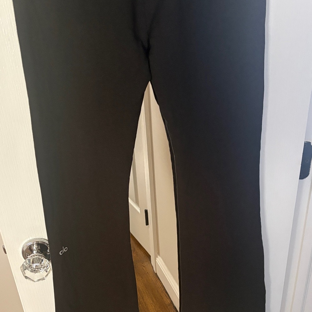 Black Flared Alo Pants